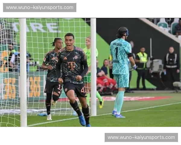 德甲新闻热度追踪:巨星风云与冷门逆袭 德甲新闻热度追踪:巨星风云与冷门逆袭